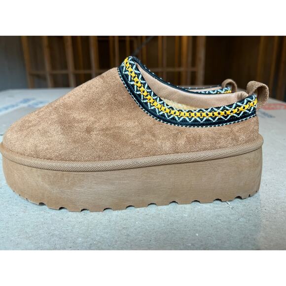 Mudd Tan Stormy Platform Clogs womens 8 - Picture 2 of 7